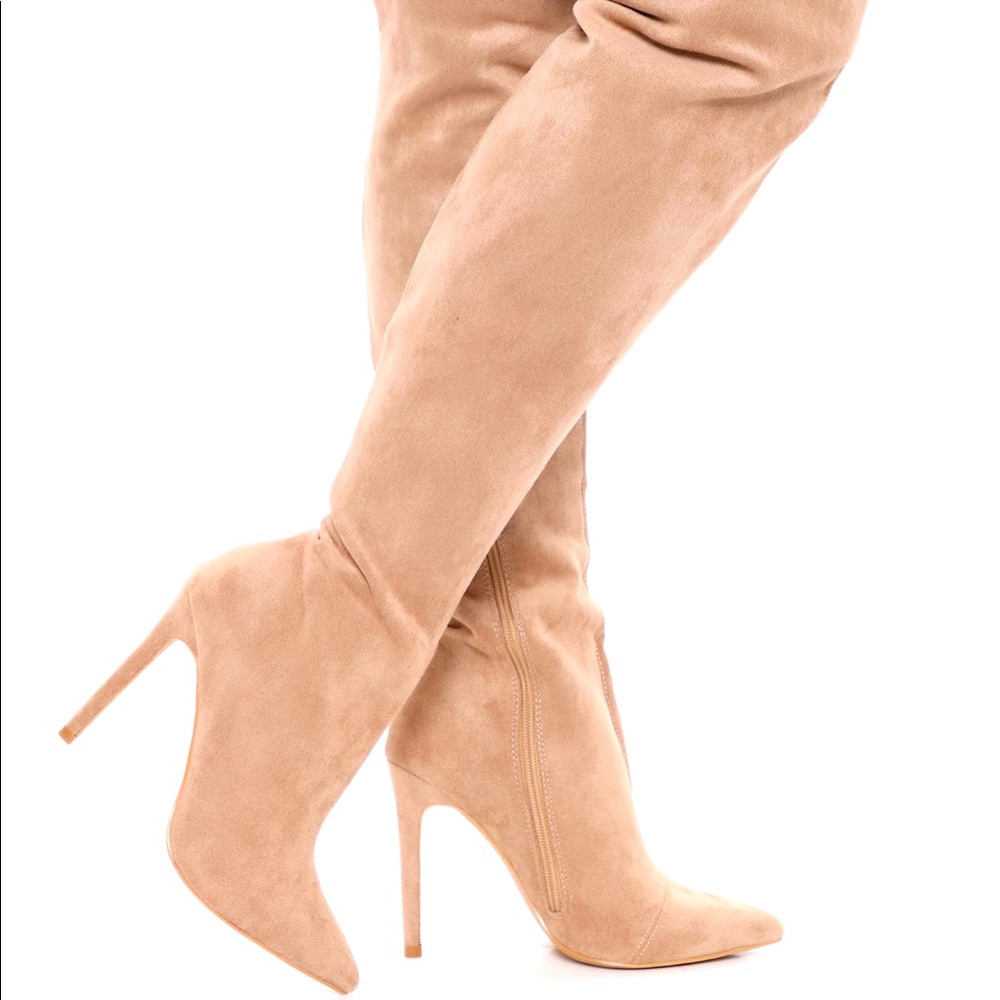 Fashion Nova Over the knee boots ✨